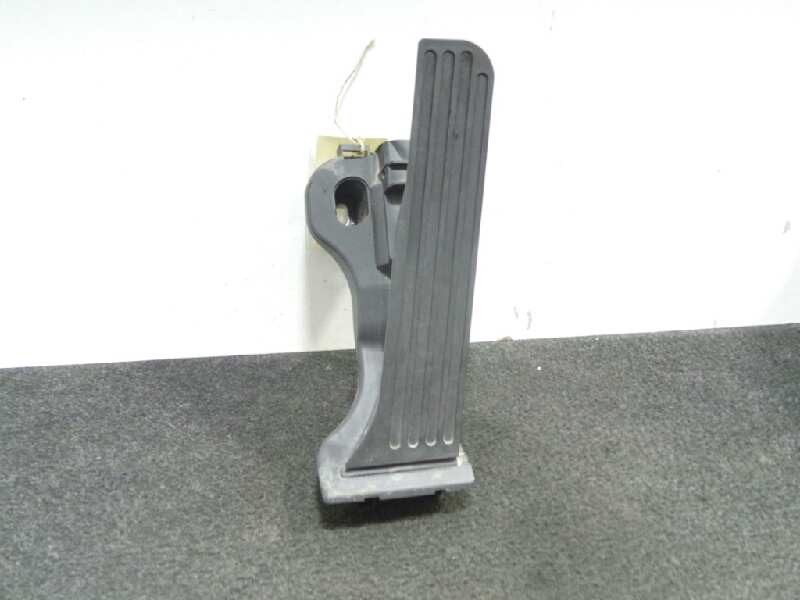 Recambio de potenciometro pedal para volkswagen scirocco (137) 1.4 16v tsi referencia OEM IAM 1K1721503P 6 PINES HELLA