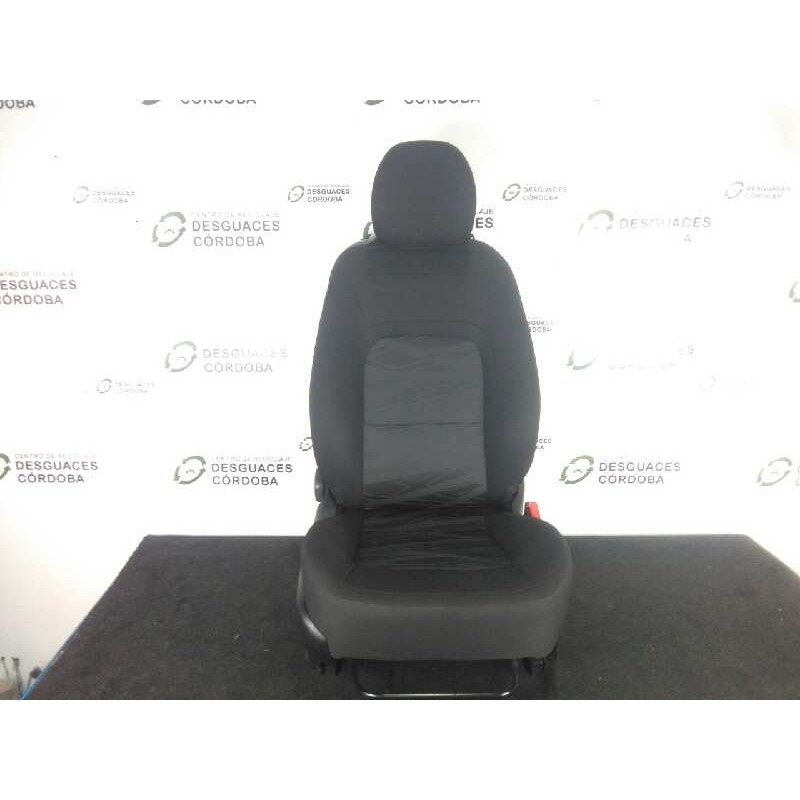 Recambio de asiento delantero derecho para kia cee´d 1.4 cat referencia OEM IAM  3.PUERTAS ABATIBLE