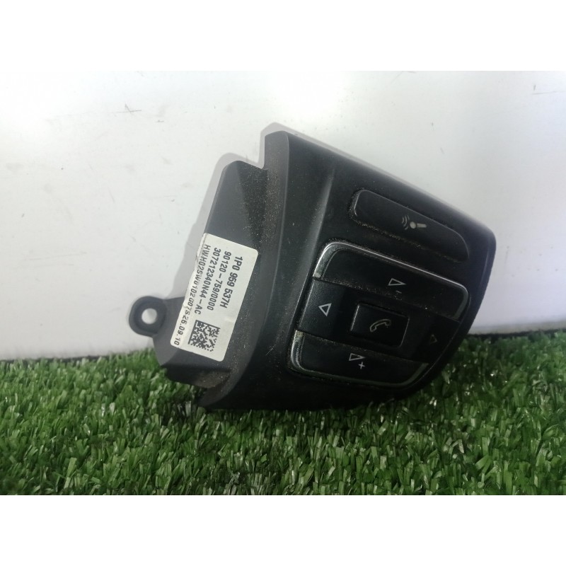 Recambio de mando volante para seat leon (1p1) 1.6 tdi referencia OEM IAM 1P0959537H  