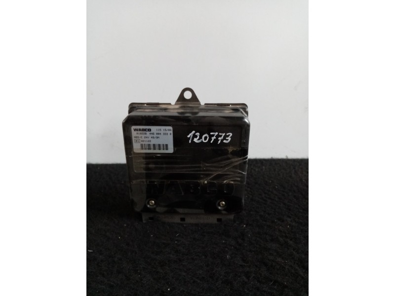 Recambio de centralita abs para nissan atleon 3.0 d referencia OEM IAM 4460043330 120773 WABCO