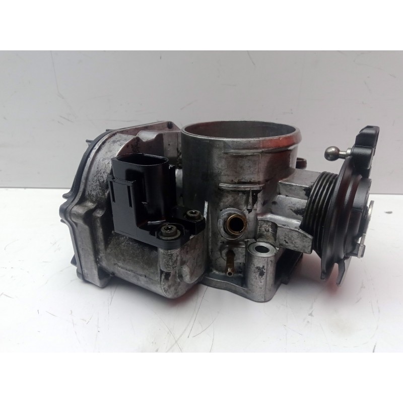 Recambio de caja mariposa para volkswagen passat berlina (3b2) 1.6 referencia OEM IAM 058133063H-408237212002  