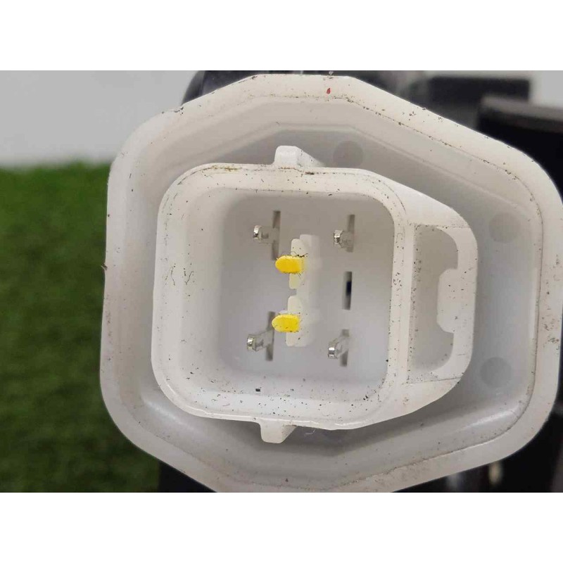 Recambio de cerradura puerta delantera izquierda para hyundai matrix (fc) 1.6 cat referencia OEM IAM SINREFERENCIA 4.PINES 