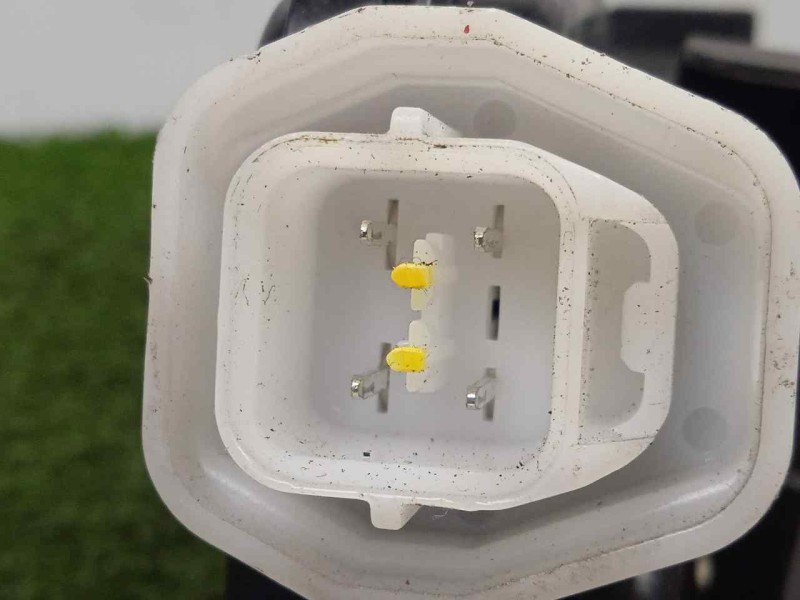 Recambio de cerradura puerta delantera izquierda para hyundai matrix (fc) 1.6 cat referencia OEM IAM SINREFERENCIA 4.PINES 