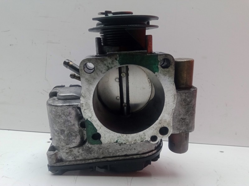 Recambio de caja mariposa para volkswagen passat berlina (3b2) 1.6 referencia OEM IAM 058133063H-408237212002  