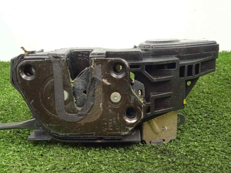 Recambio de cerradura puerta delantera izquierda para hyundai matrix (fc) 1.6 cat referencia OEM IAM SINREFERENCIA 4.PINES 