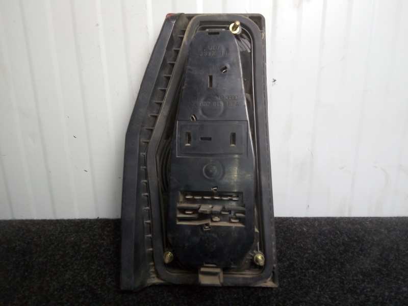 Recambio de piloto trasero derecho para volkswagen polo (867/871/873) referencia OEM IAM  5.PUERTAS 