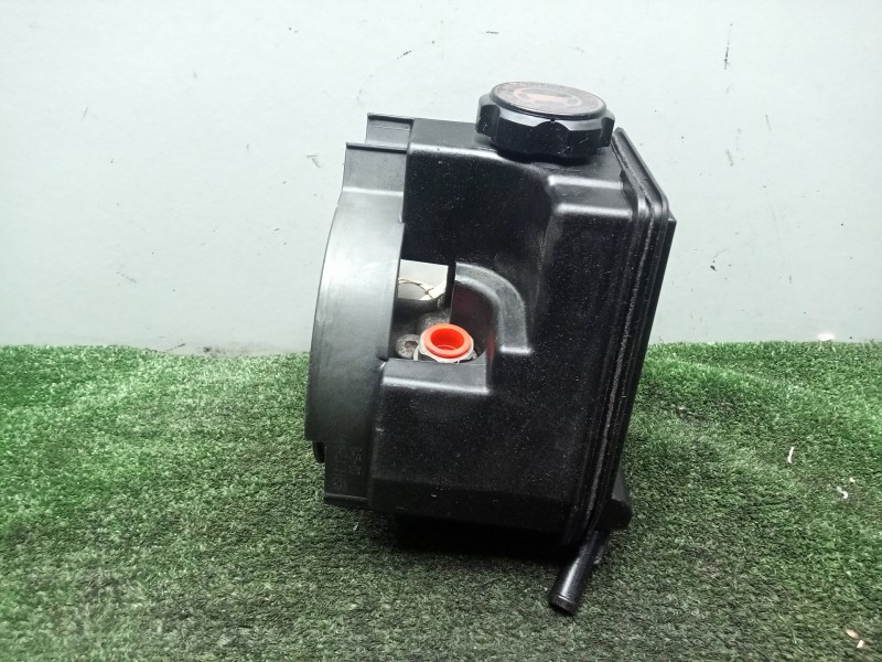 Recambio de bomba direccion para peugeot 206 berlina 1.9 diesel referencia OEM IAM 9644464380 Ø DIAMETRO: 125MM 