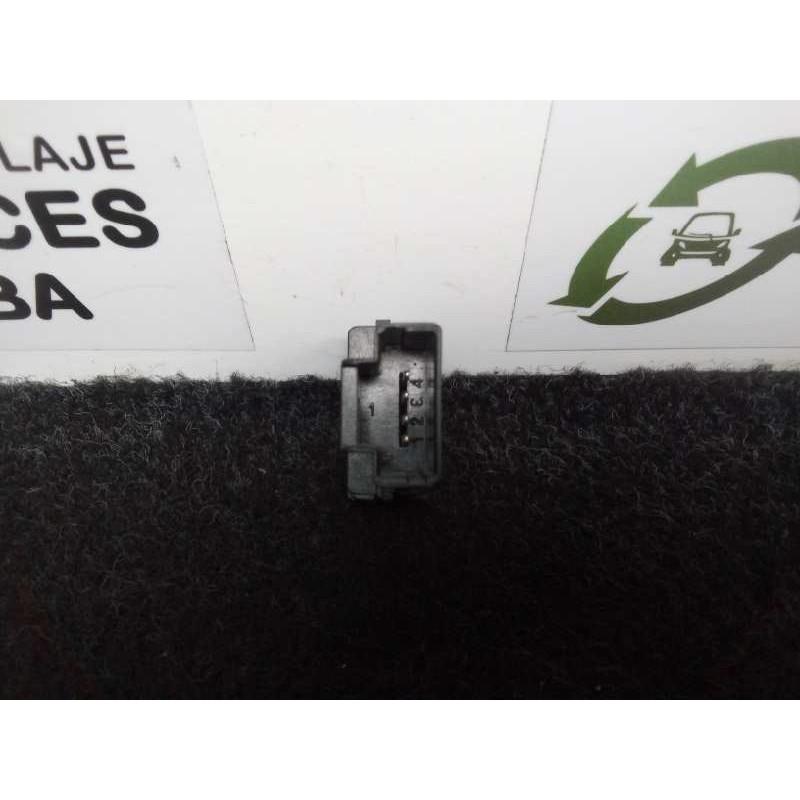 Recambio de interruptor para iveco daily ka 3.0 diesel cat referencia OEM IAM 5801451295  