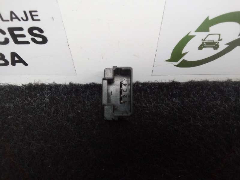 Recambio de interruptor para iveco daily ka 3.0 diesel cat referencia OEM IAM 5801451295  