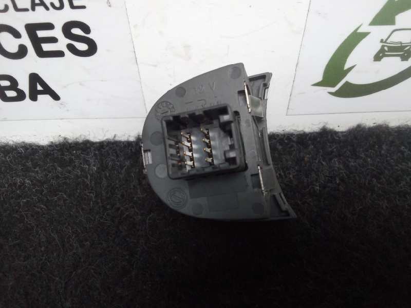 Recambio de regulador faros para iveco daily ka 3.0 diesel cat referencia OEM IAM 5801370355-61165800  