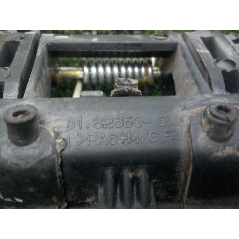 Recambio de maneta exterior delantera izquierda para hyundai i10 1.1 12v cat referencia OEM IAM 826500X000  