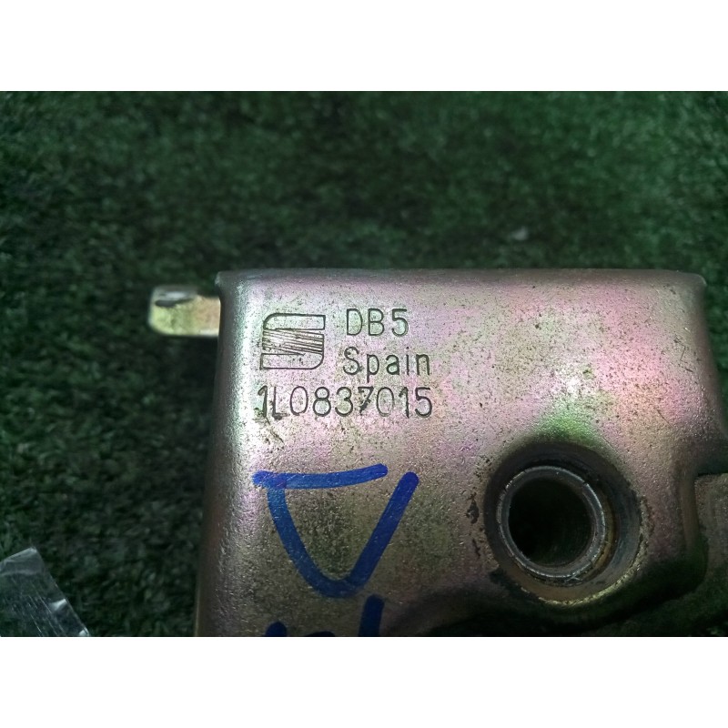Recambio de cerradura puerta delantera izquierda para seat toledo (1l) 1.9 tdi referencia OEM IAM 1L0837015  