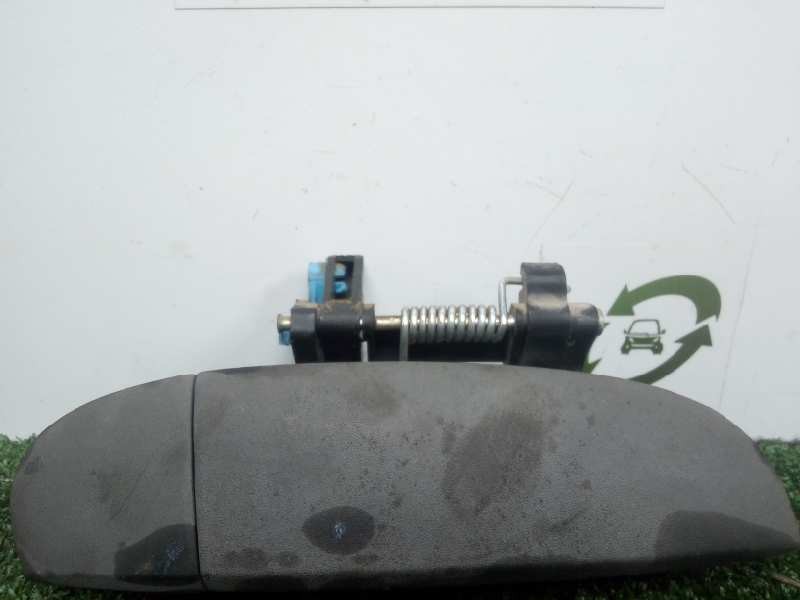 Recambio de maneta exterior delantera derecha para hyundai i10 1.1 12v cat referencia OEM IAM 826600X000  