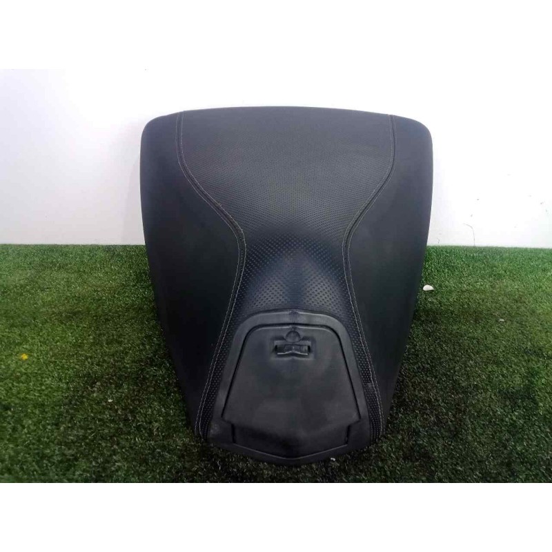 Recambio de asiento para peugeot satelis ii 125 referencia OEM IAM 1178082300-1178159400 DELANTERO 