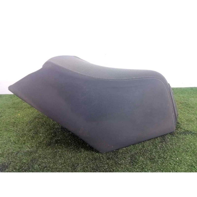 Recambio de asiento para peugeot satelis ii 125 referencia OEM IAM 1178082300-1178159400 DELANTERO 