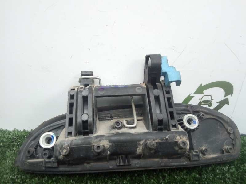 Recambio de maneta exterior delantera derecha para hyundai i10 1.1 12v cat referencia OEM IAM 826600X000  
