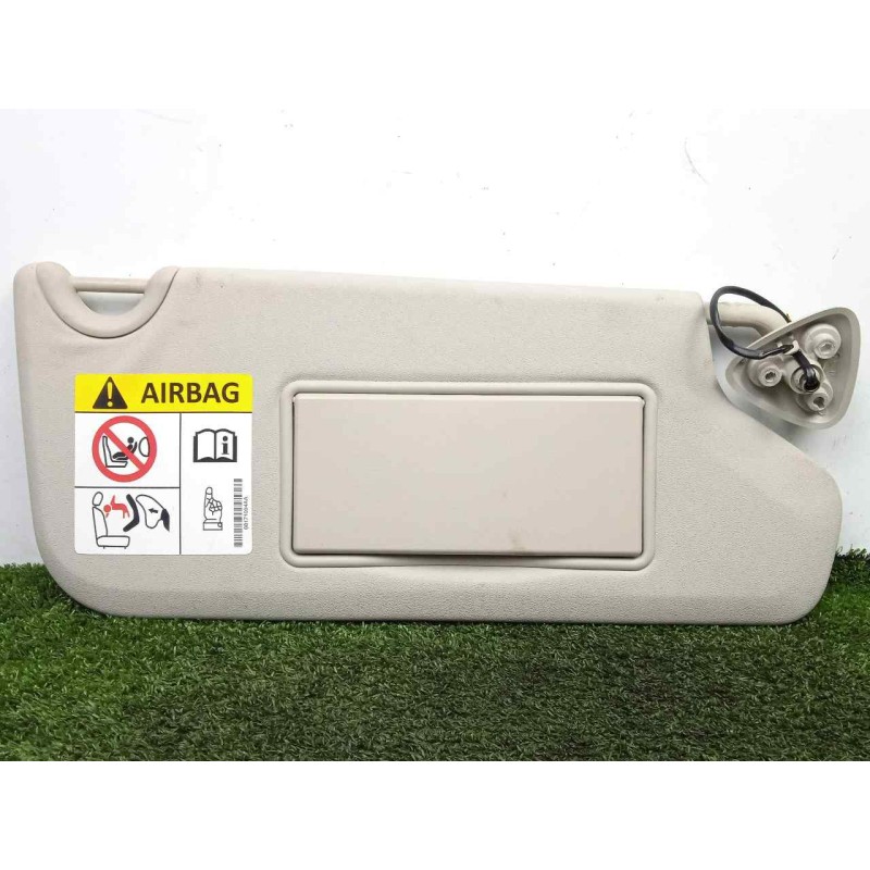 Recambio de parasol derecho para fiat freemont (345) 2.0 16v multijet cat referencia OEM IAM SINREFERENCIA  