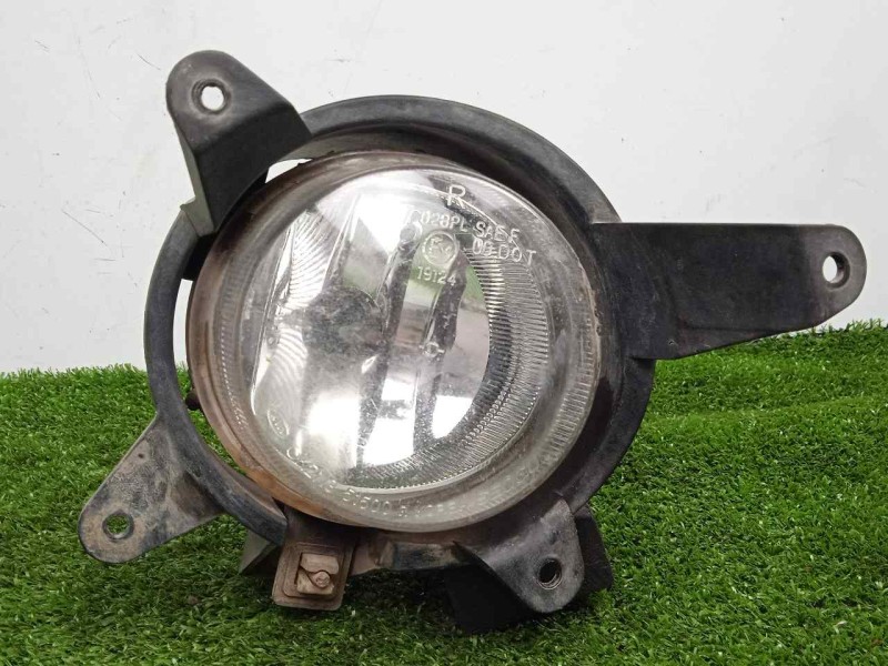 Recambio de faro antiniebla derecho para kia carnival ii 2.9 crdi cat referencia OEM IAM SINREFERENCIA 01/06 