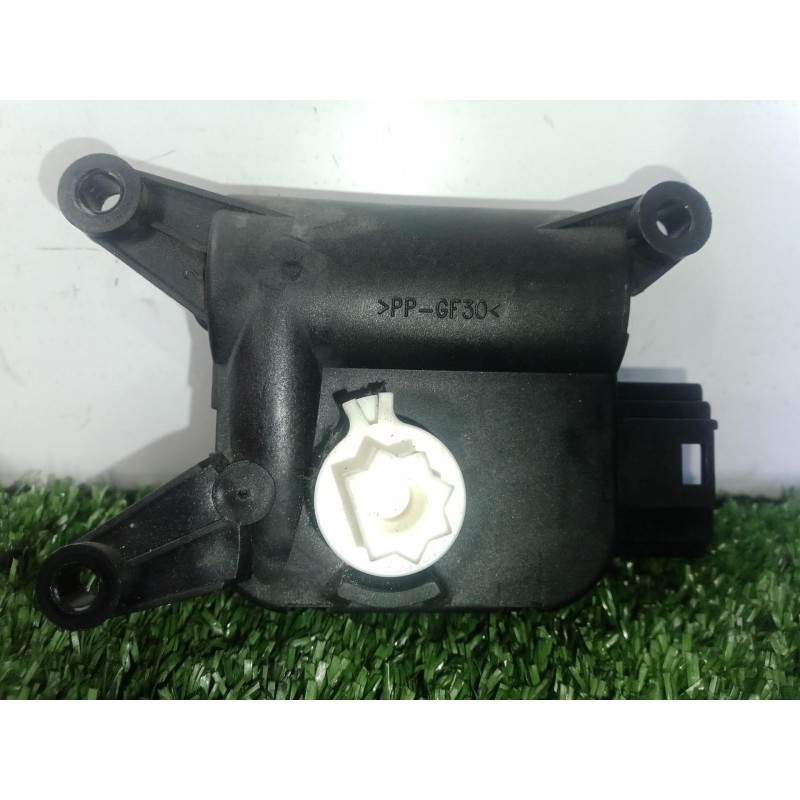 Recambio de motor trampilla calefaccion para seat leon (1p1) 1.6 tdi referencia OEM IAM 0132801345-983389HF-1K0907511  