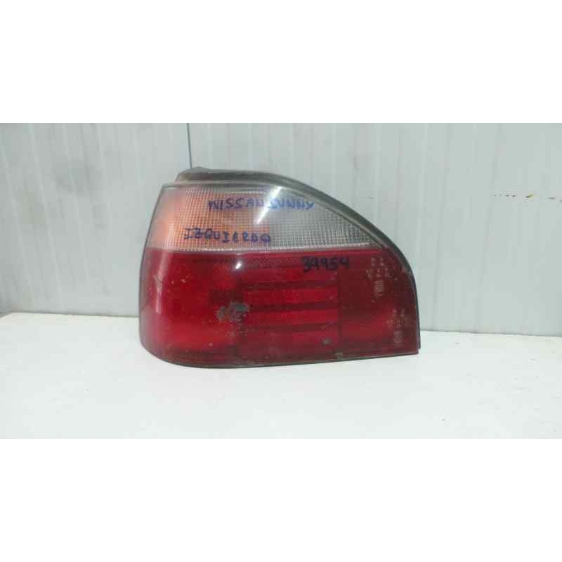 Recambio de piloto trasero izquierdo para nissan sunny berlina (n14) referencia OEM IAM  90-95 4.PUERTAS