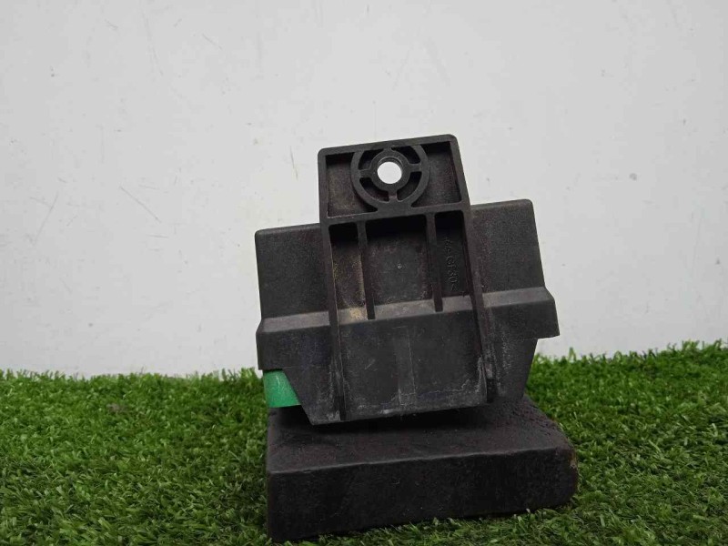 Recambio de caja precalentamiento para citroën saxo 1.5 diesel referencia OEM IAM 9639912580-51299011A  