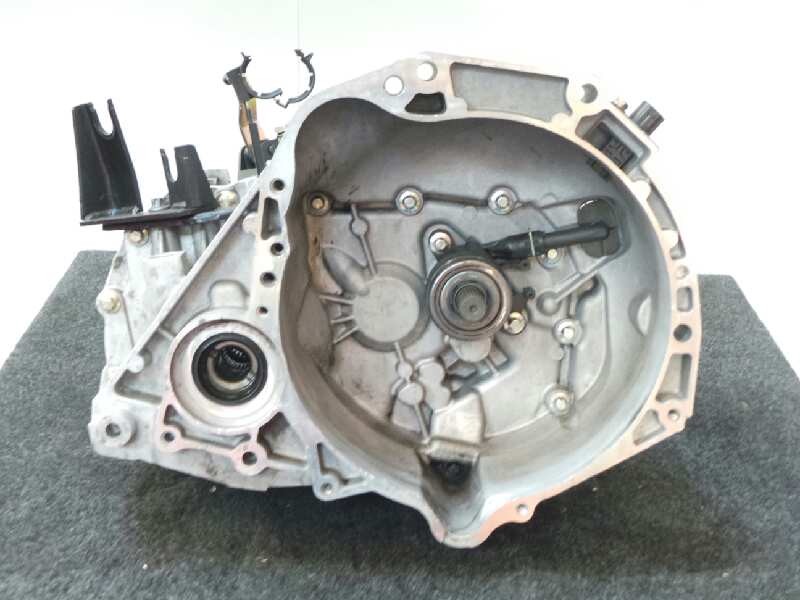 Recambio de caja cambios para nissan micra (k12e) 1.2 cat referencia OEM IAM JH3103 5 VELOCIDADES MANUAL