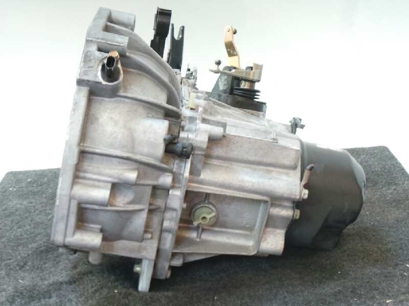 Recambio de caja cambios para nissan micra (k12e) 1.2 cat referencia OEM IAM JH3103 5 VELOCIDADES MANUAL