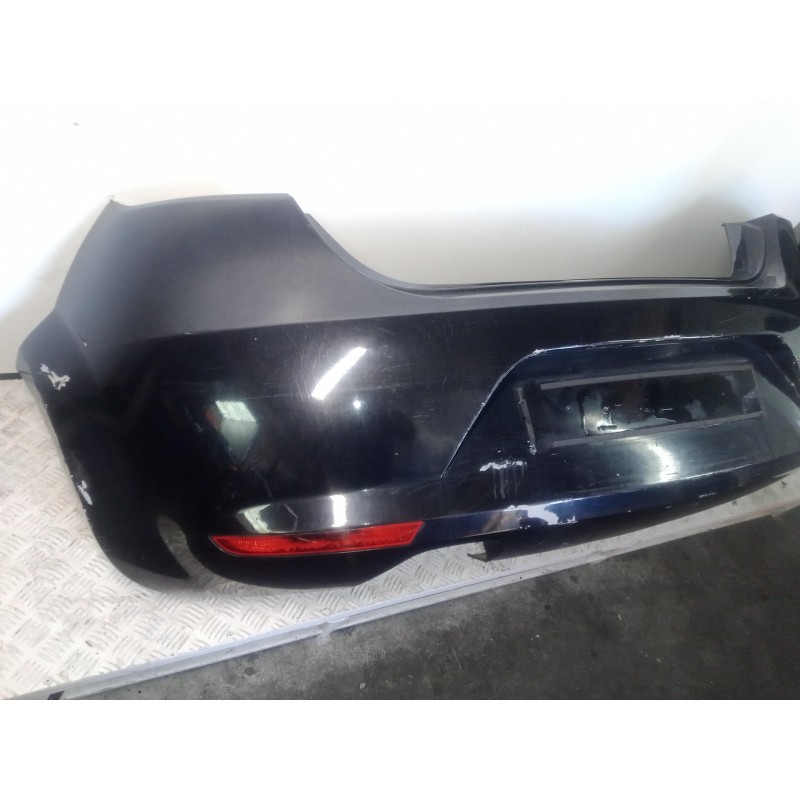 Recambio de paragolpes trasero para seat leon (1p1) 2.0 tdi referencia OEM IAM   