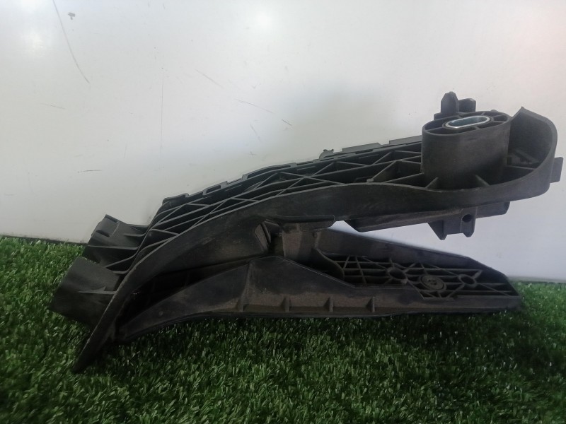 Recambio de potenciometro pedal para seat leon (1p1) 1.6 tdi referencia OEM IAM 1K1721503AC  