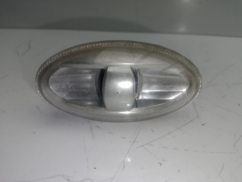 Recambio de piloto lateral izquierdo para citroën c-elysée 1.6 blue-hdi fap referencia OEM IAM   