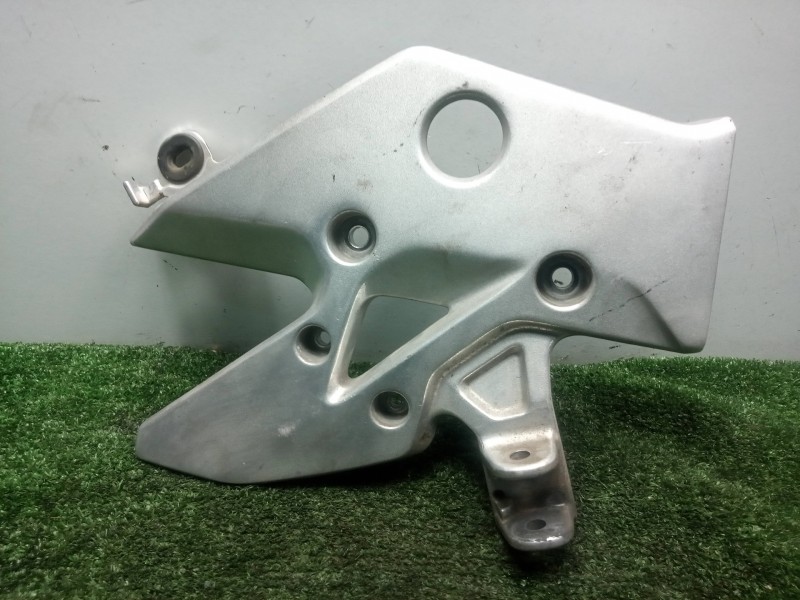 Recambio de estribo para honda cb500 x referencia OEM IAM 50600MGZJ00-50600MGZAJ000 13-18 PORTA ESTRIBERA DERECHA