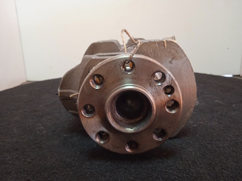 Recambio de cigueñal para toyota corolla (e12) 2.0 turbodiesel cat referencia OEM IAM S7  