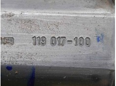 Recambio de motor elevalunas trasero izquierdo para mercedes-benz clase m (w163) 2.7 cdi 20v cat referencia OEM IAM 9137041094-1 2