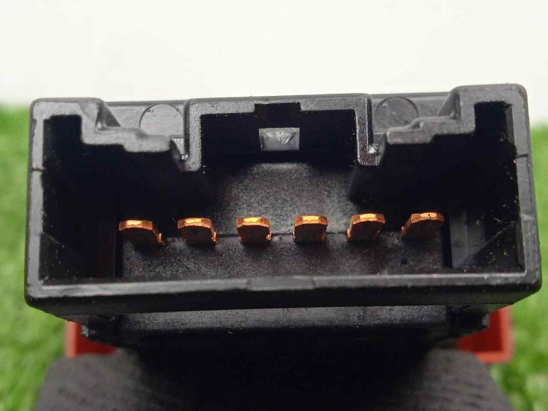 Recambio de warning para hyundai coupe (gk) 1.6 16v cat referencia OEM IAM 937902C000 6.PINES 