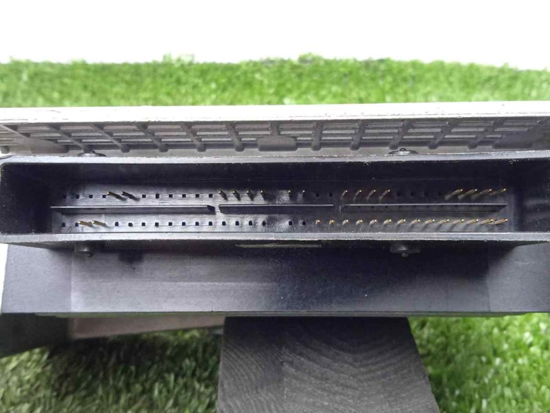 Recambio de centralita airbag para renault clio iii 1.2 referencia OEM IAM 0285001959-8200645161 BOSCH 