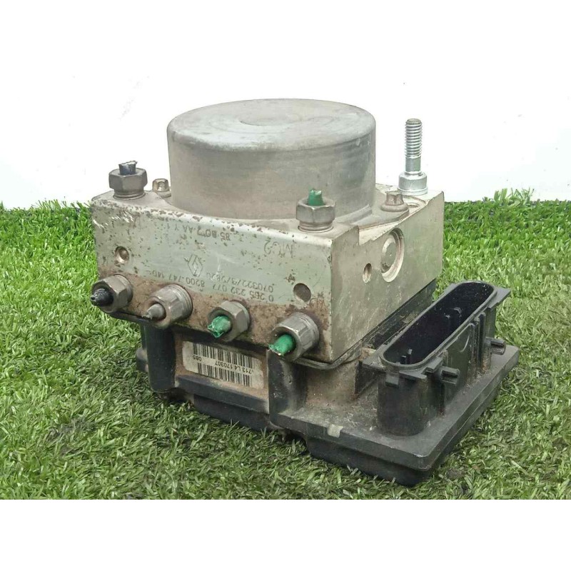 Recambio de abs para renault clio iii 1.2 referencia OEM IAM 0265800559-0265232077-8200747140 BOSCH 