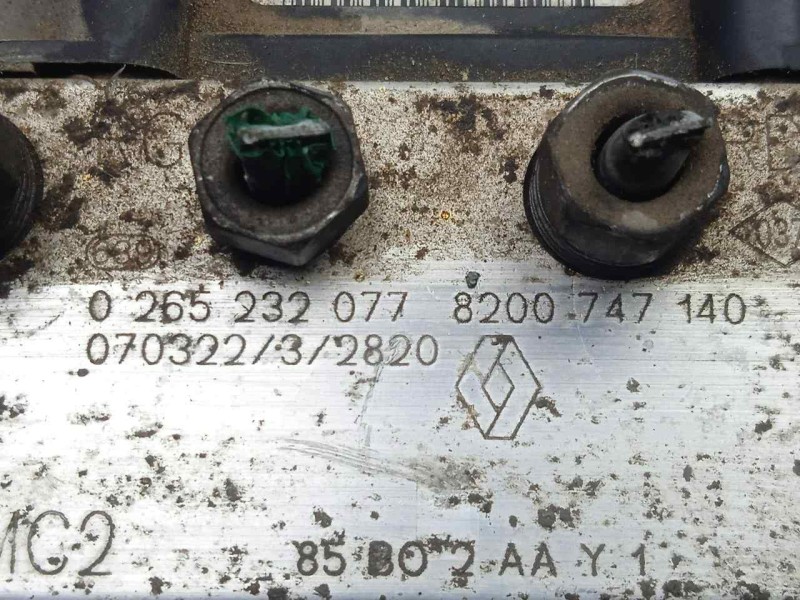 Recambio de abs para renault clio iii 1.2 referencia OEM IAM 0265800559-0265232077-8200747140 BOSCH 