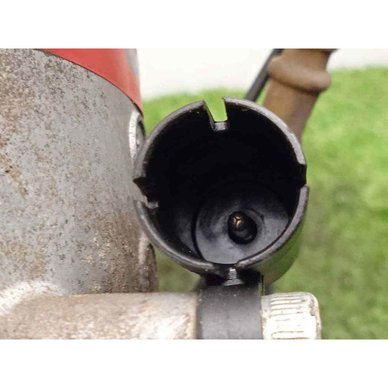 Recambio de compresor aire acondicionado para bmw serie 3 berlina (e46) 318i referencia OEM IAM 64528386650 5.CANALES 