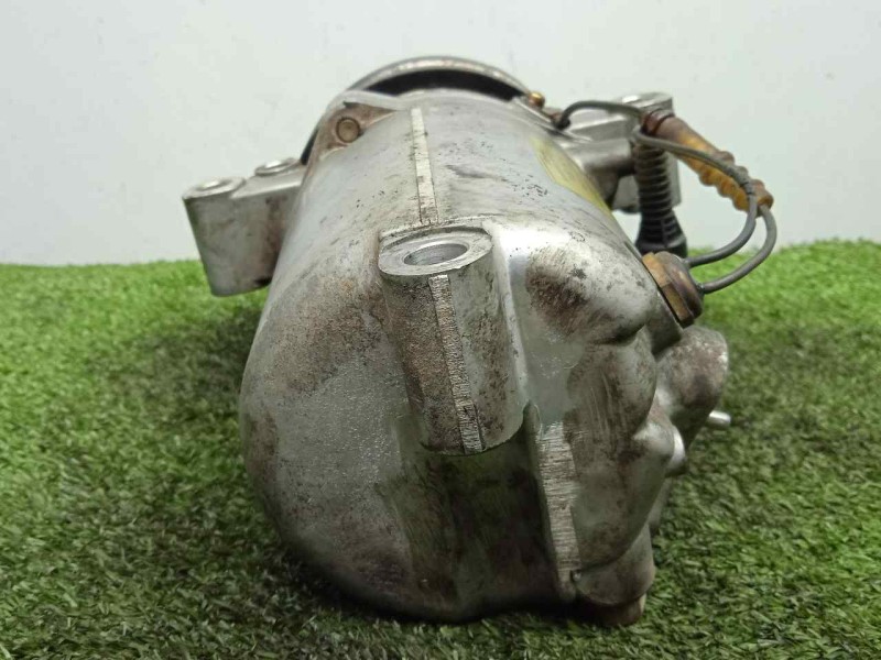 Recambio de compresor aire acondicionado para bmw serie 3 berlina (e46) 318i referencia OEM IAM 64528386650 5.CANALES 