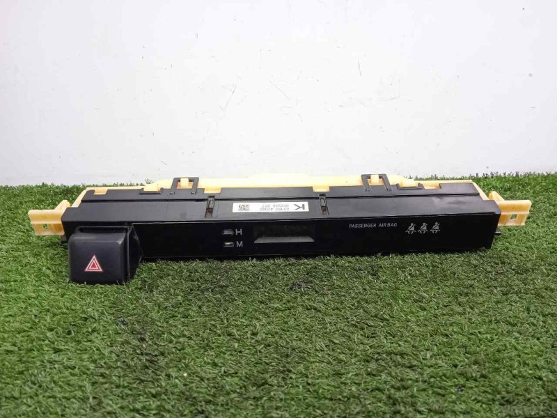 Recambio de warning para toyota rav 4 2.2 d-4d cat referencia OEM IAM 8395042080-022200937  