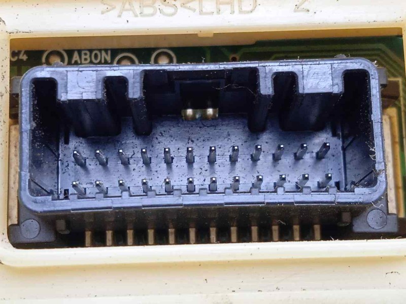 Recambio de warning para toyota rav 4 2.2 d-4d cat referencia OEM IAM 8395042080-022200937  