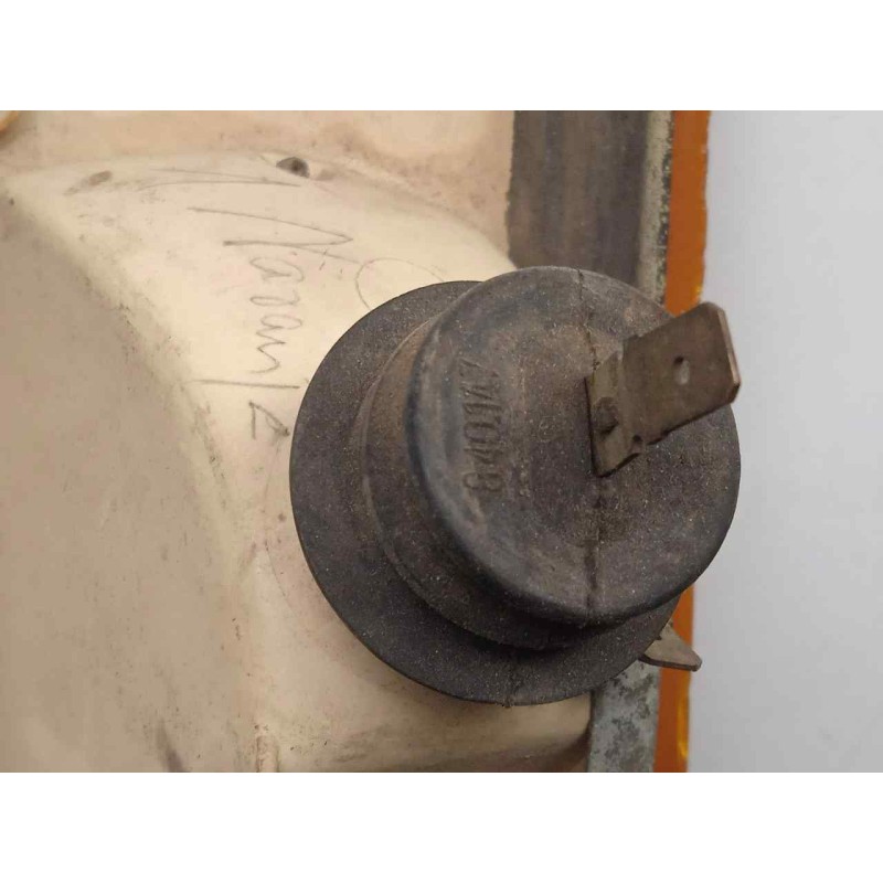 Recambio de piloto trasero izquierdo para renault 5 0.9 referencia OEM IAM  R5. ROJO - NARANJA