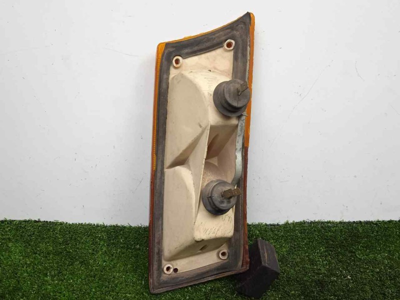 Recambio de piloto trasero izquierdo para renault 5 0.9 referencia OEM IAM  R5. ROJO - NARANJA