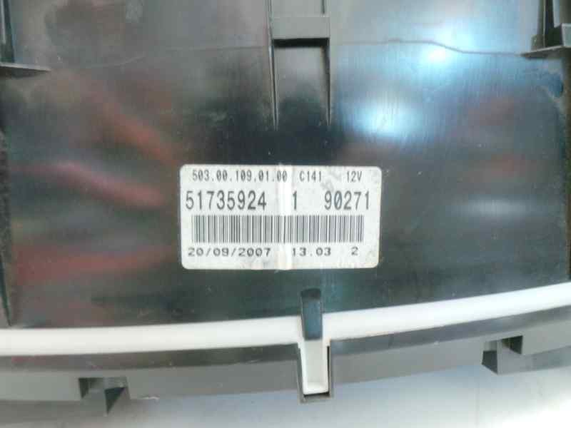 Recambio de cuadro instrumentos para fiat croma (194) 1.9 jtd 16v cat referencia OEM IAM 503001090100-51735924190271  