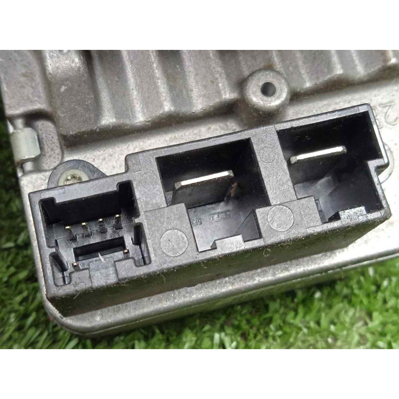 Recambio de columna direccion para renault clio iii 1.2 referencia OEM IAM 8200751234-54084783G ELECTRICA TRW