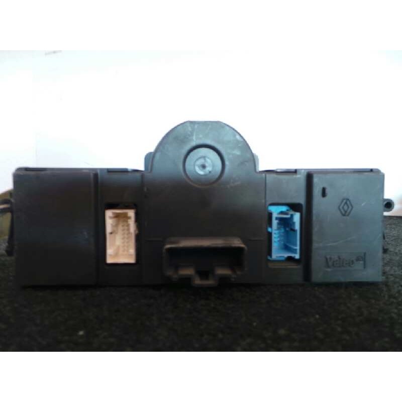 Recambio de mando climatizador para renault scenic ii 1.5 dci diesel referencia OEM IAM 8200501461VTH  VALEO