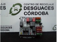 Recambio de caja reles / fusibles para alfa romeo 147 (190) 1.6 16v cat referencia OEM IAM 46558759  