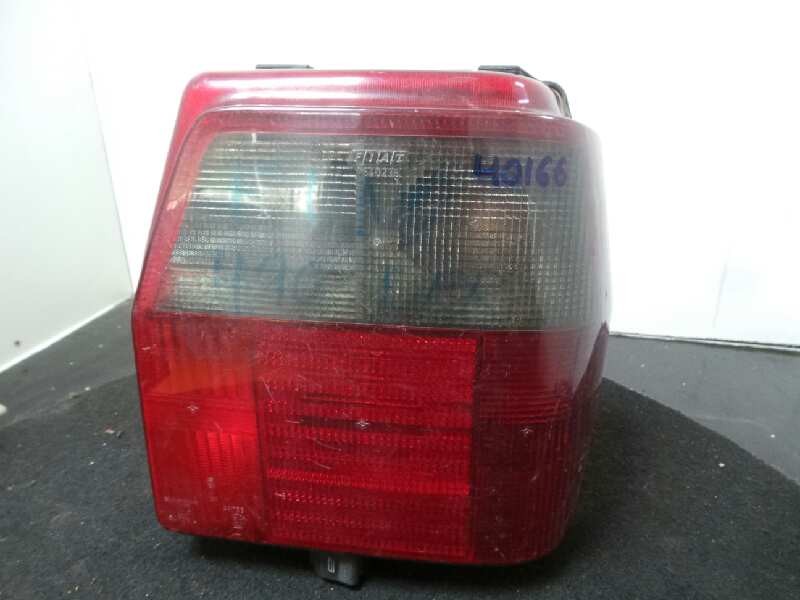 Recambio de piloto trasero derecho para fiat uno (146) referencia OEM IAM 04190039D 90-95 AHUMADO