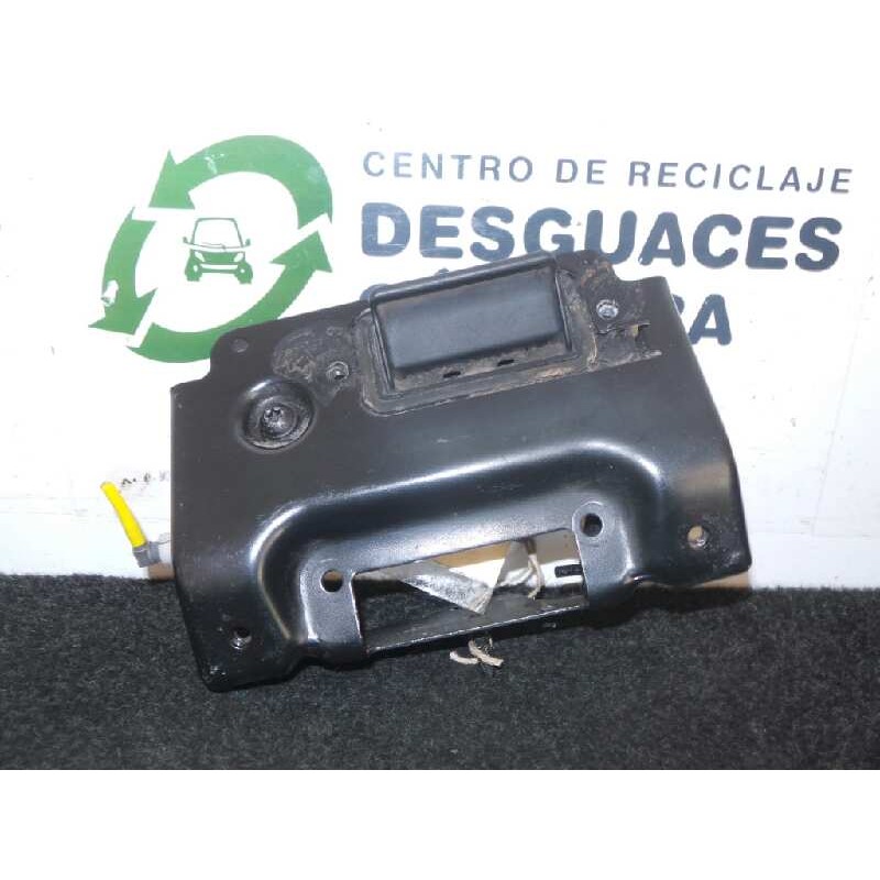 Recambio de maneta exterior porton para chrysler crossfire 3.2 cat referencia OEM IAM   