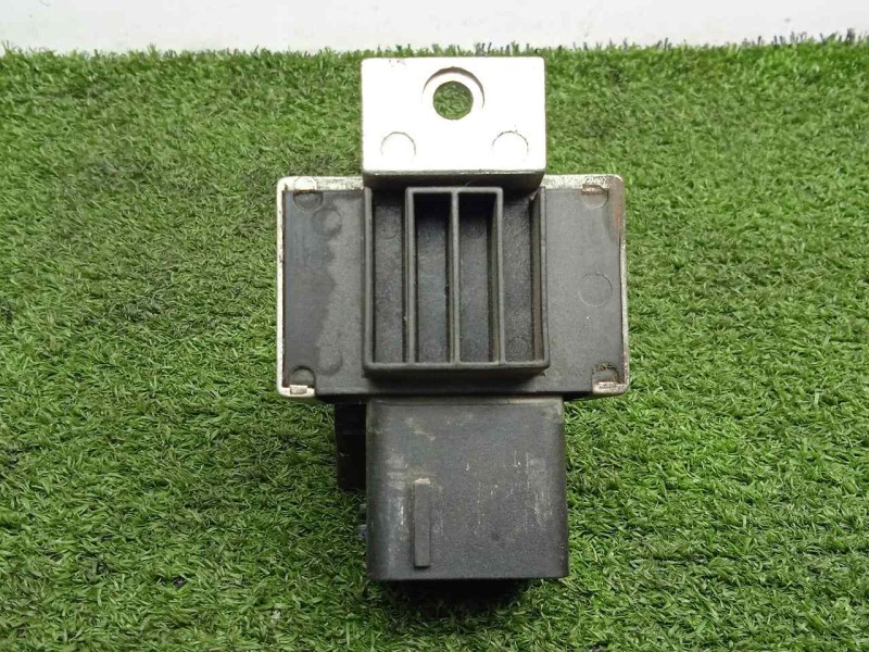 Recambio de caja precalentamiento para dacia dokker 1.5 dci diesel fap cat referencia OEM IAM 110678071R  